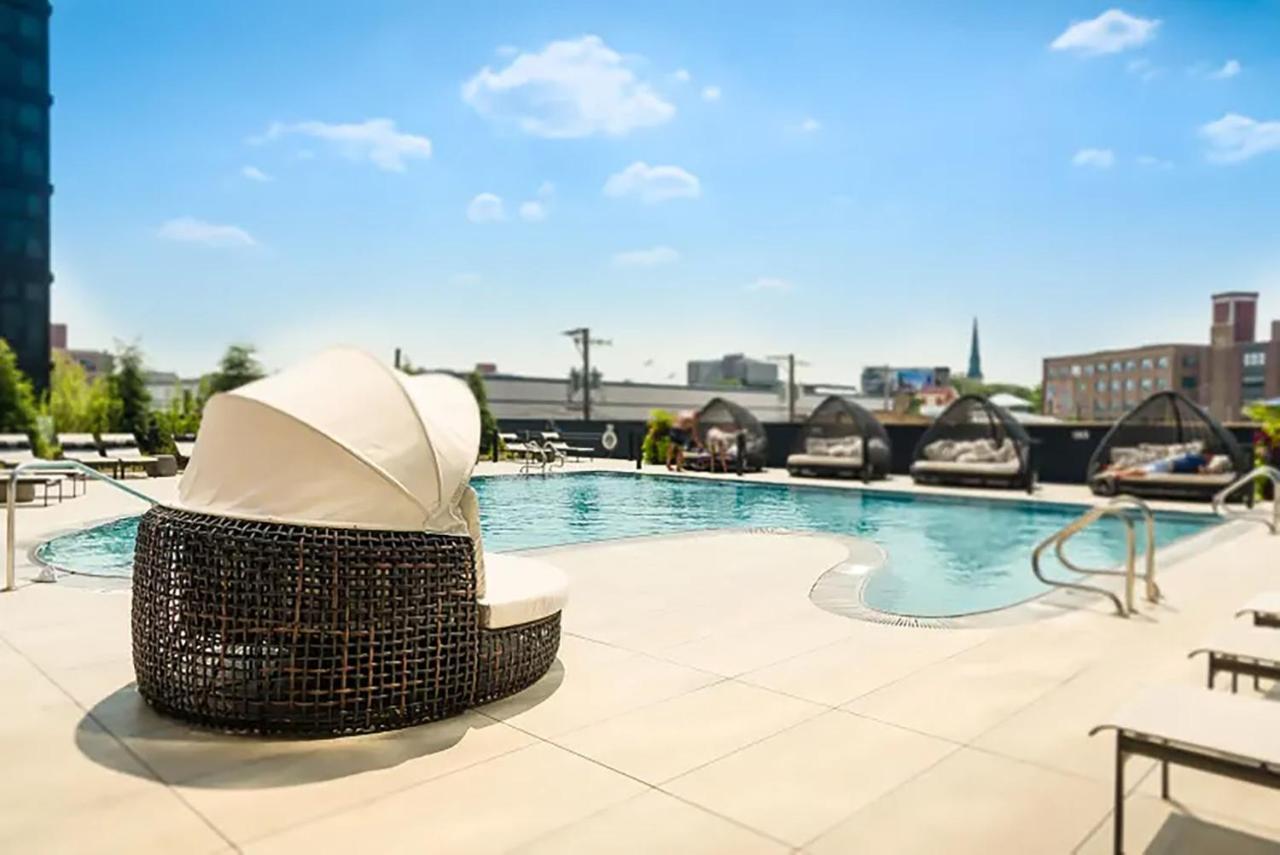 Apartment W Loop 2br W Gym Pool Lounge 2 Blocks From L Chi-489 *