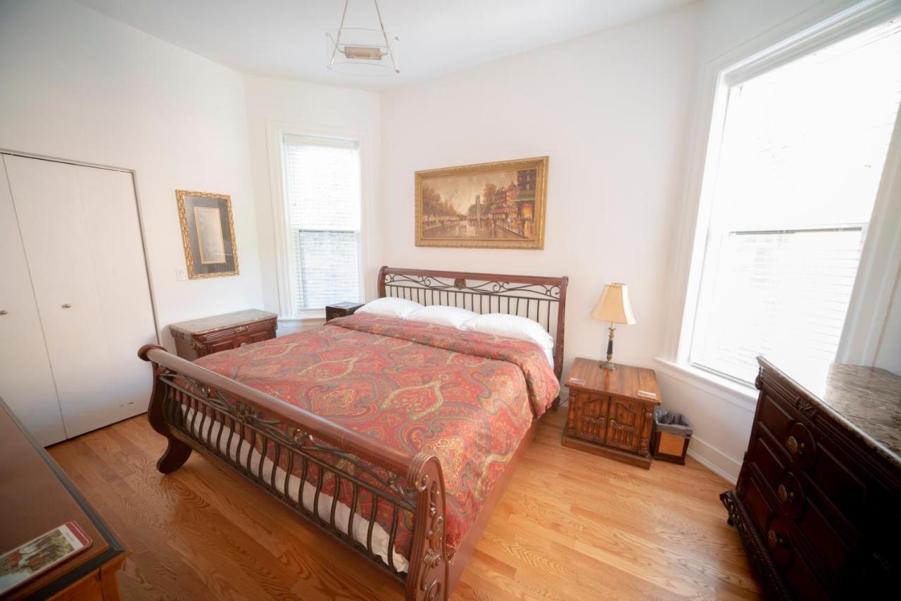 Apartamento Stone Mansion Sleeps 10-20 Free Tv & Parking