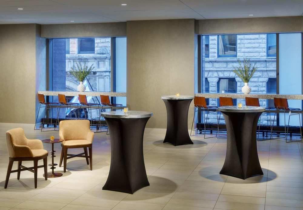 Hotel Springhill Downtown/river North 3*