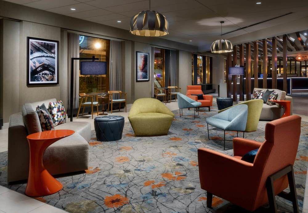 Hotel Springhill Downtown/river North
