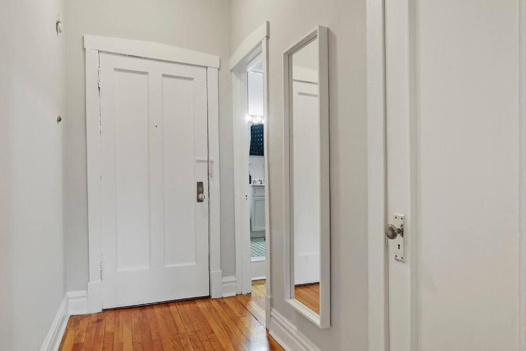 Inviting With Well-equipped Kitchen - Milwaukee 2f Apartment *