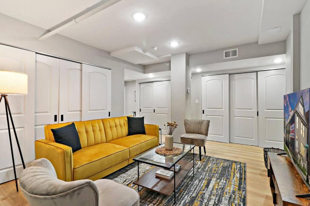 2br Luxurious With In-unit Laundry - Ashland B * Chicago