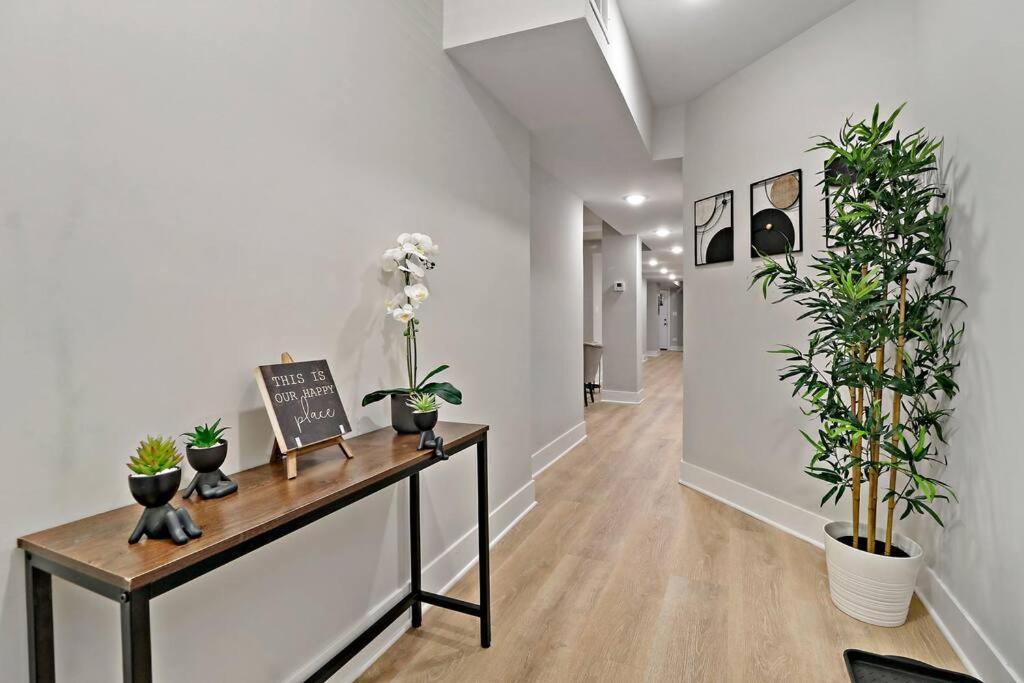2br Luxurious With In-unit Laundry - Ashland B Apartment