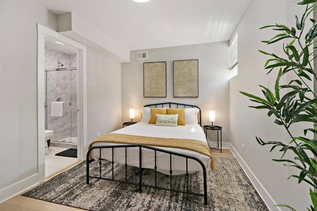 2br Luxurious With In-unit Laundry - Ashland B