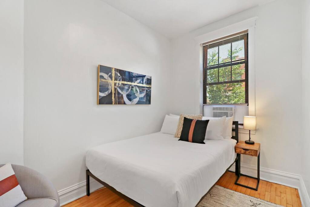 Apartment 2-bedroom Cozy In Prime Location - Clark 2 Chicago