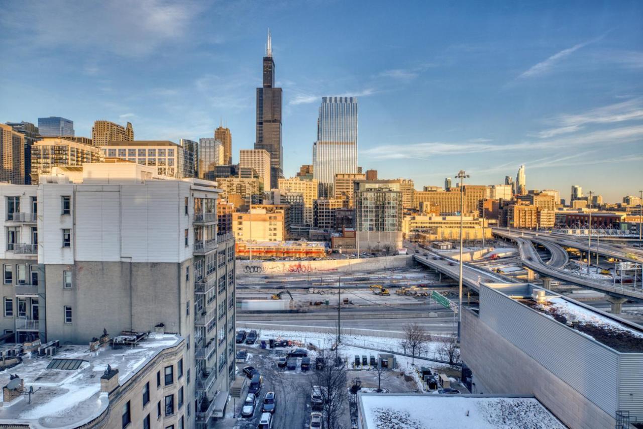 W Loop 2br W Gym Pool In Heart Of Greektown Chi-561 Chicago