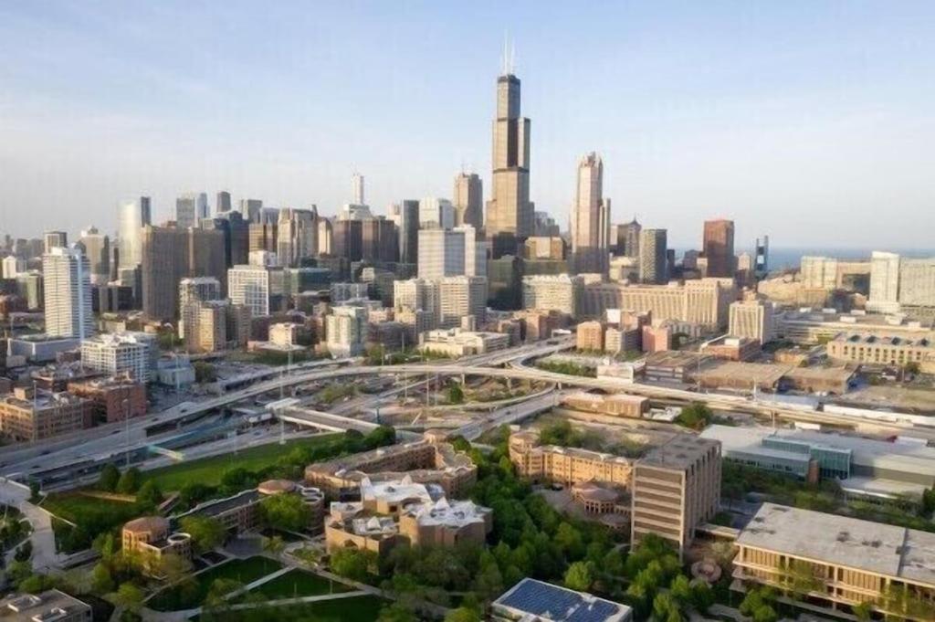 Apartment Bella On Taylor Street Chicago's Little Italy 1 Mile West The Loop & Uic Chicago