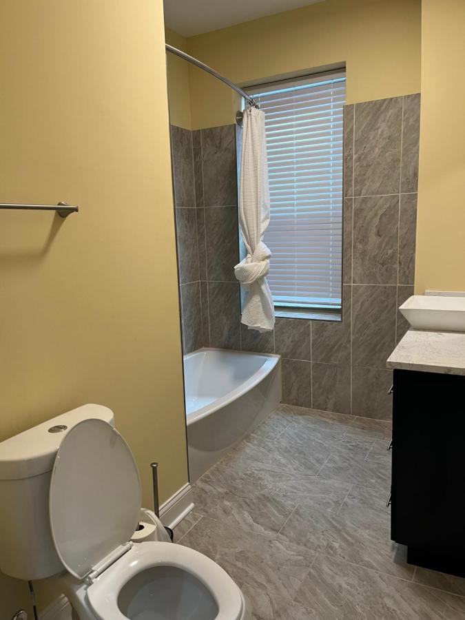 Neutral Spiraled Vibes *