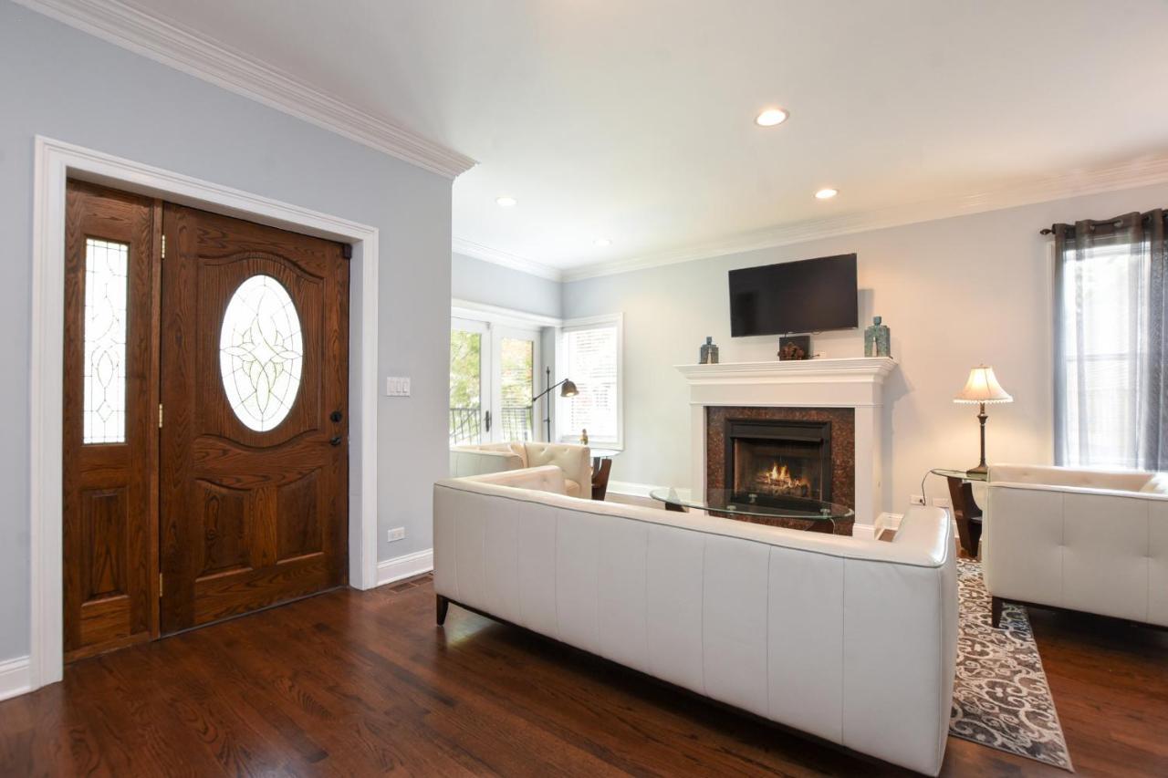 Holiday home Luxe 5br 5ba Single-family With Free Parking & Pet Friendly!