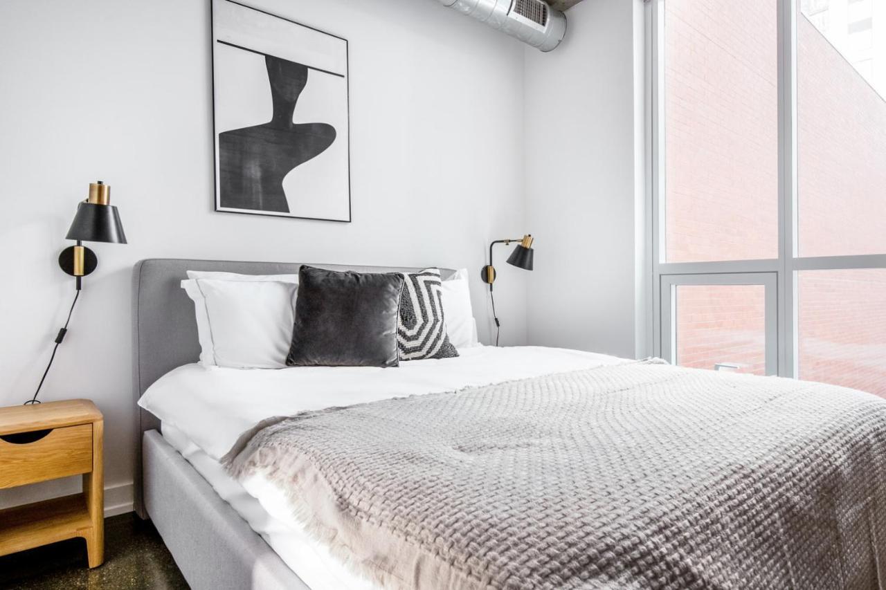 River N 1br W Gym Pool Nr L Stop Chi-363 Apartment Chicago