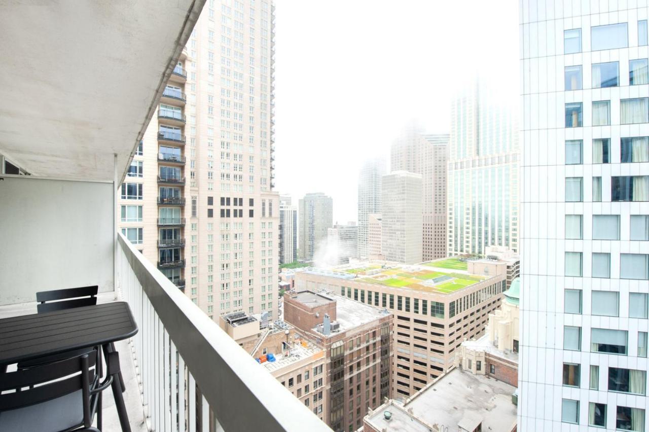 Gold Coast Convertible W Terrace Nr The L Chi-82 Appartement *