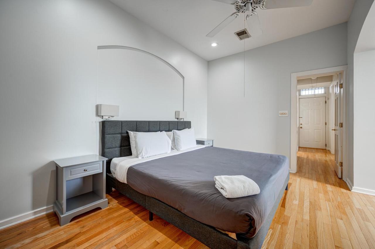 Free Parking And For All! Amazing 6 Bedroom In The Center Of It All! Apts Apartment