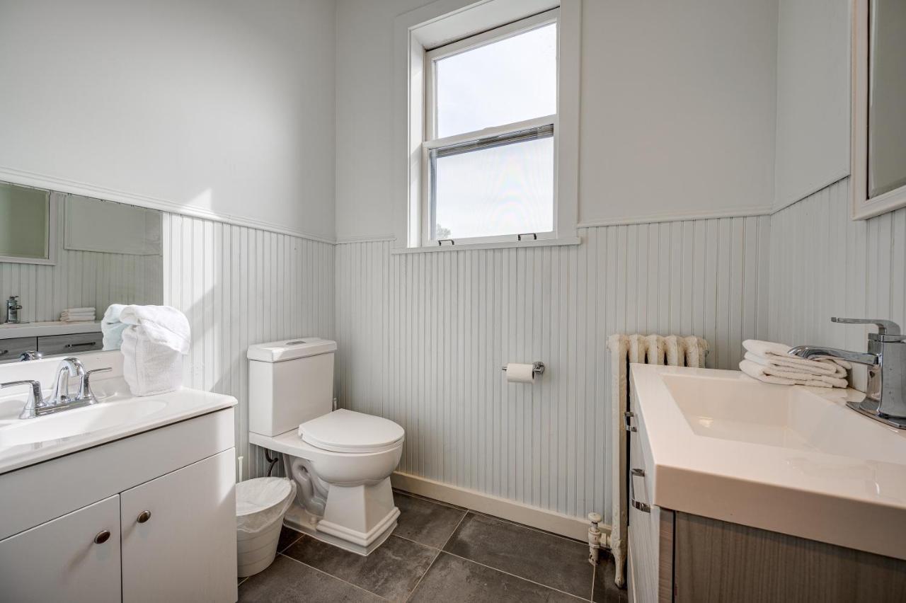 Free Parking And For All! Amazing 6 Bedroom In The Center Of It All! Apts Apartment