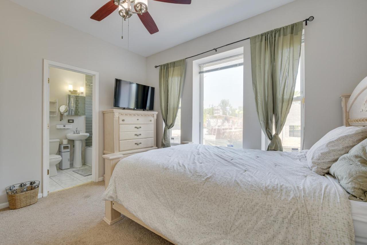 Apartamento Laptop Workspace, 6 Mi To Downtown!