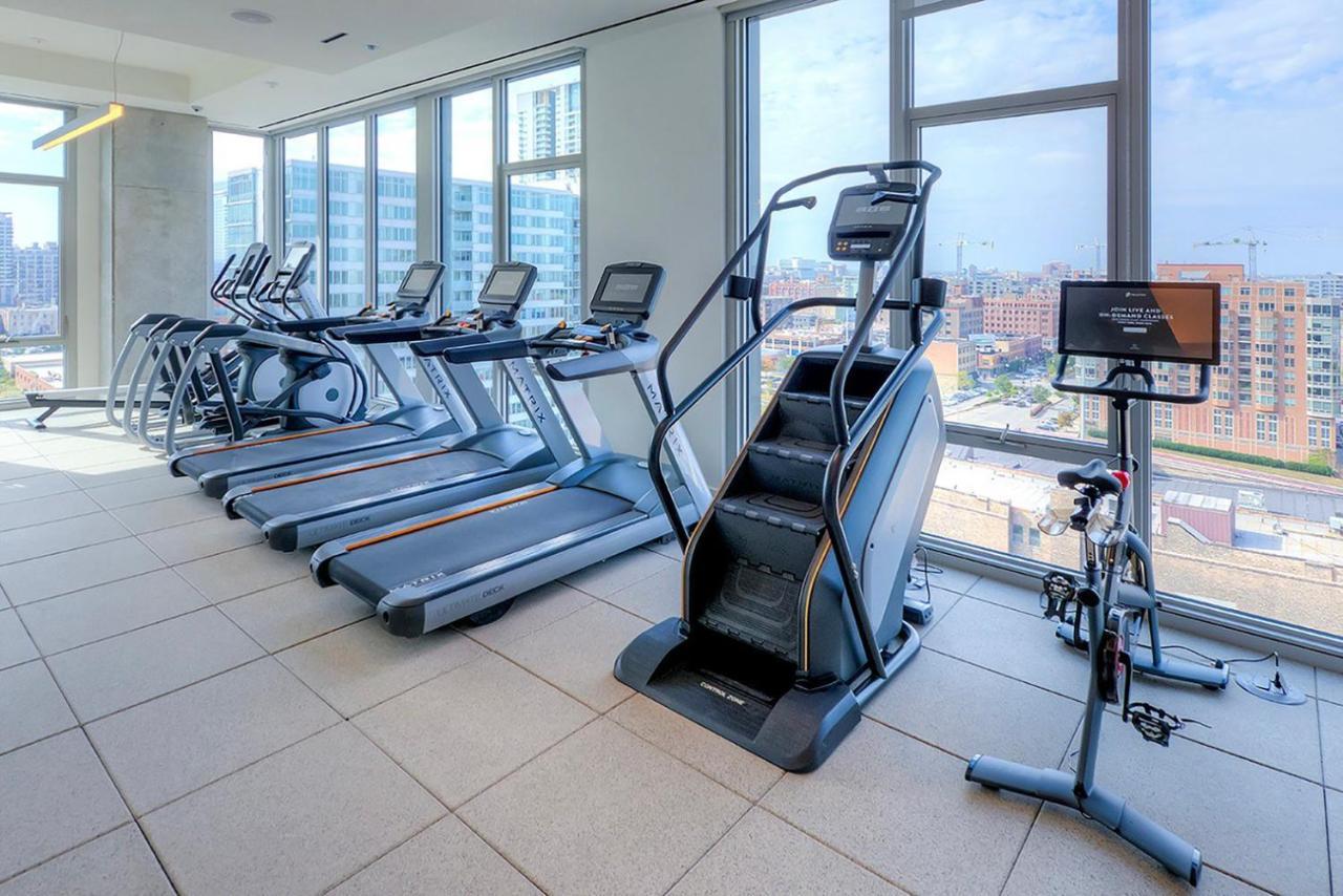 Appartement W Loop 1br W Deck Pool Gym 3 Blocks To L Chi-646