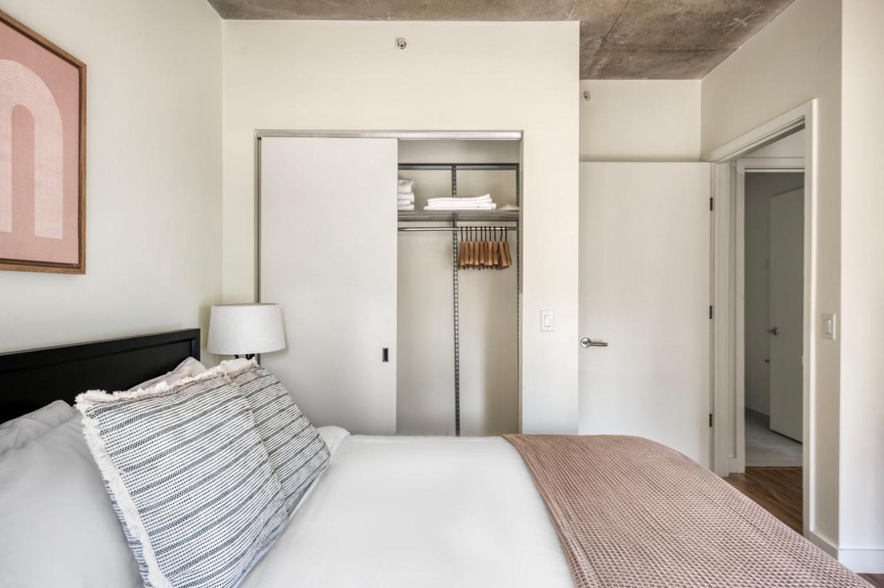 Appartement W Loop 1br W Deck Pool Gym 3 Blocks To L Chi-646 Chicago