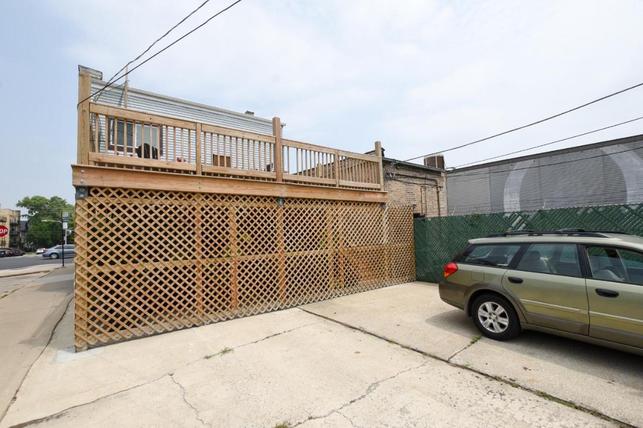 Large Open Space In The Heart Of The Northside Chicago