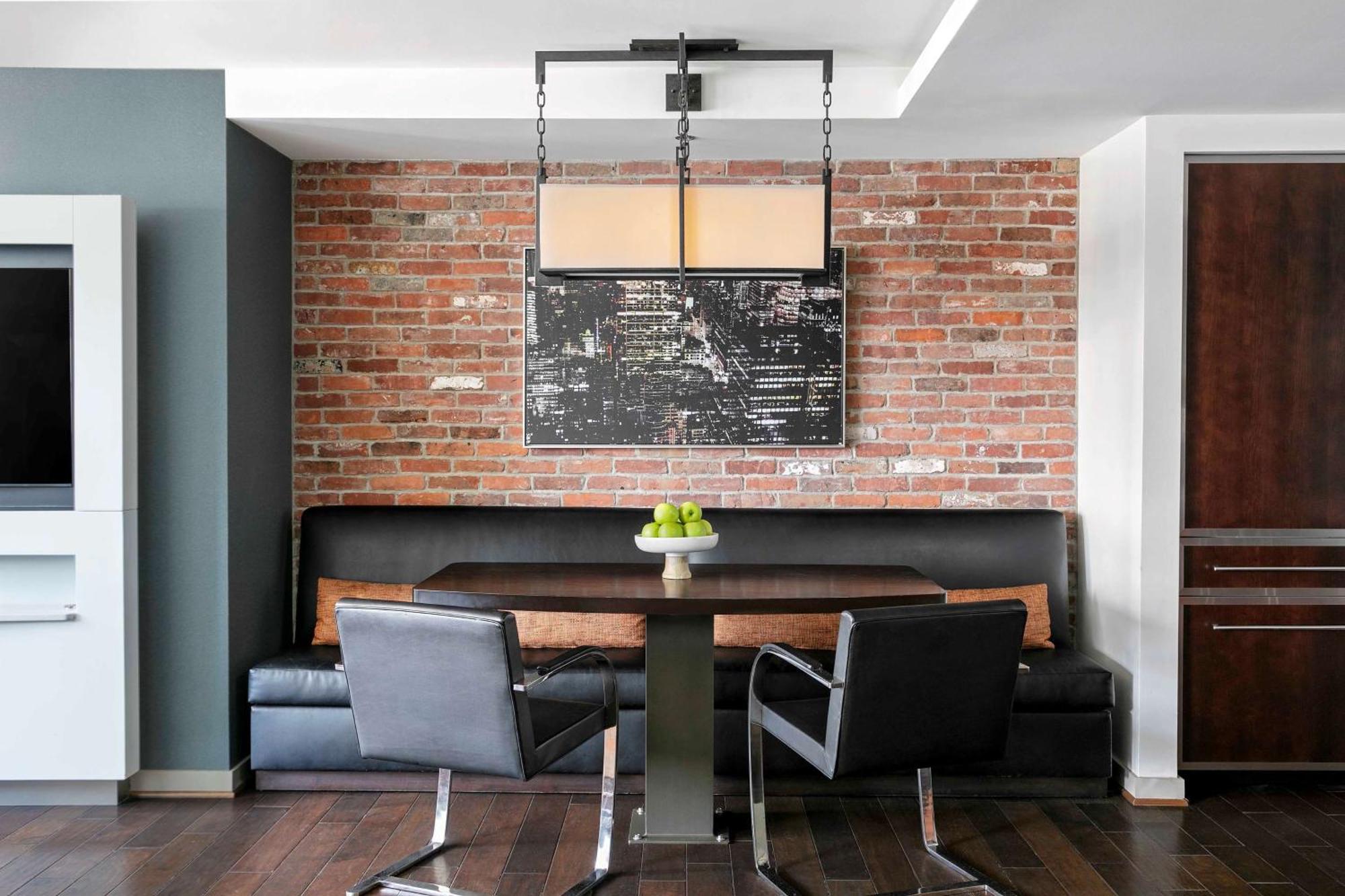 The Royal Sonesta Downtown Hotel