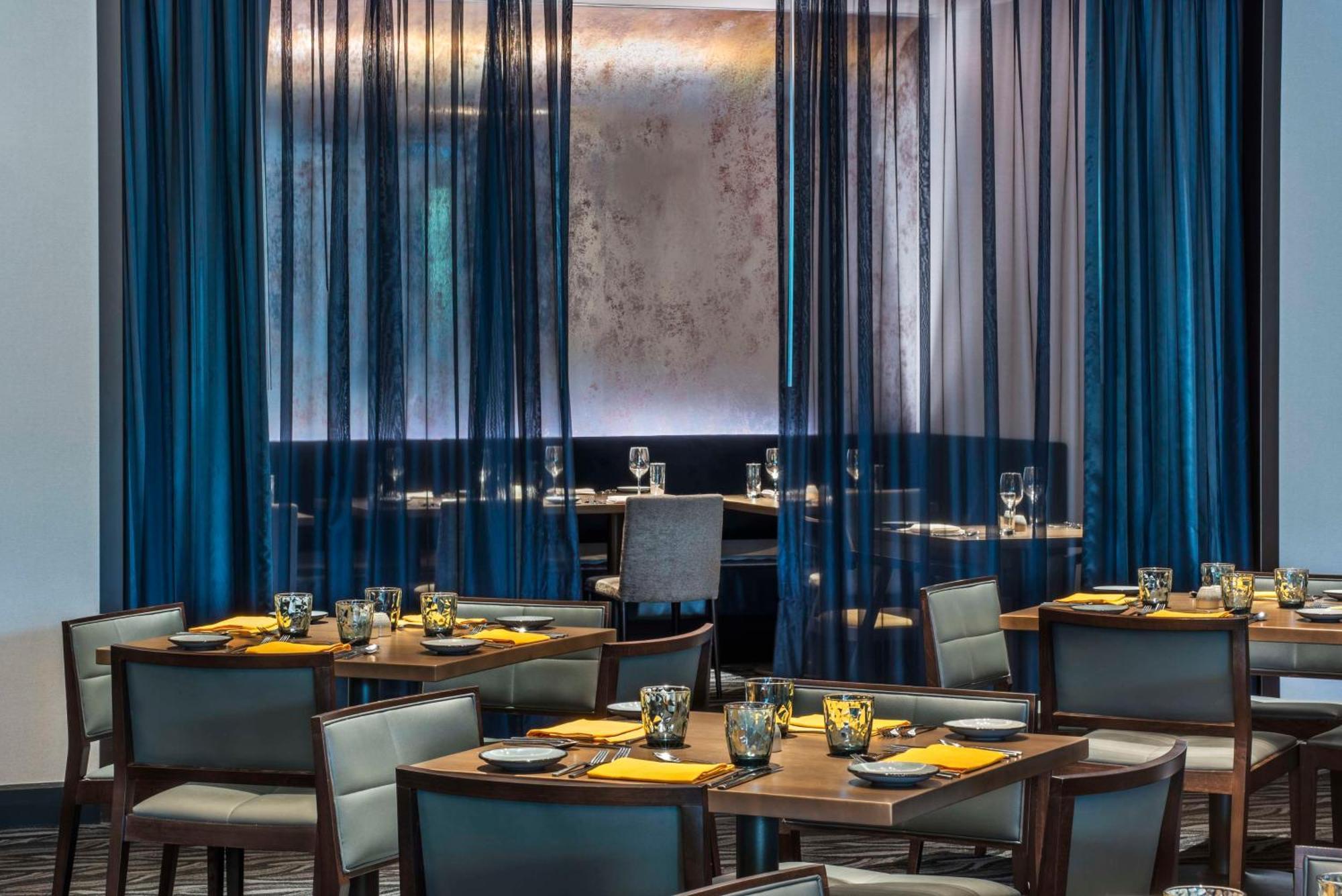 Hyatt Regency Mccormick Place Hotel