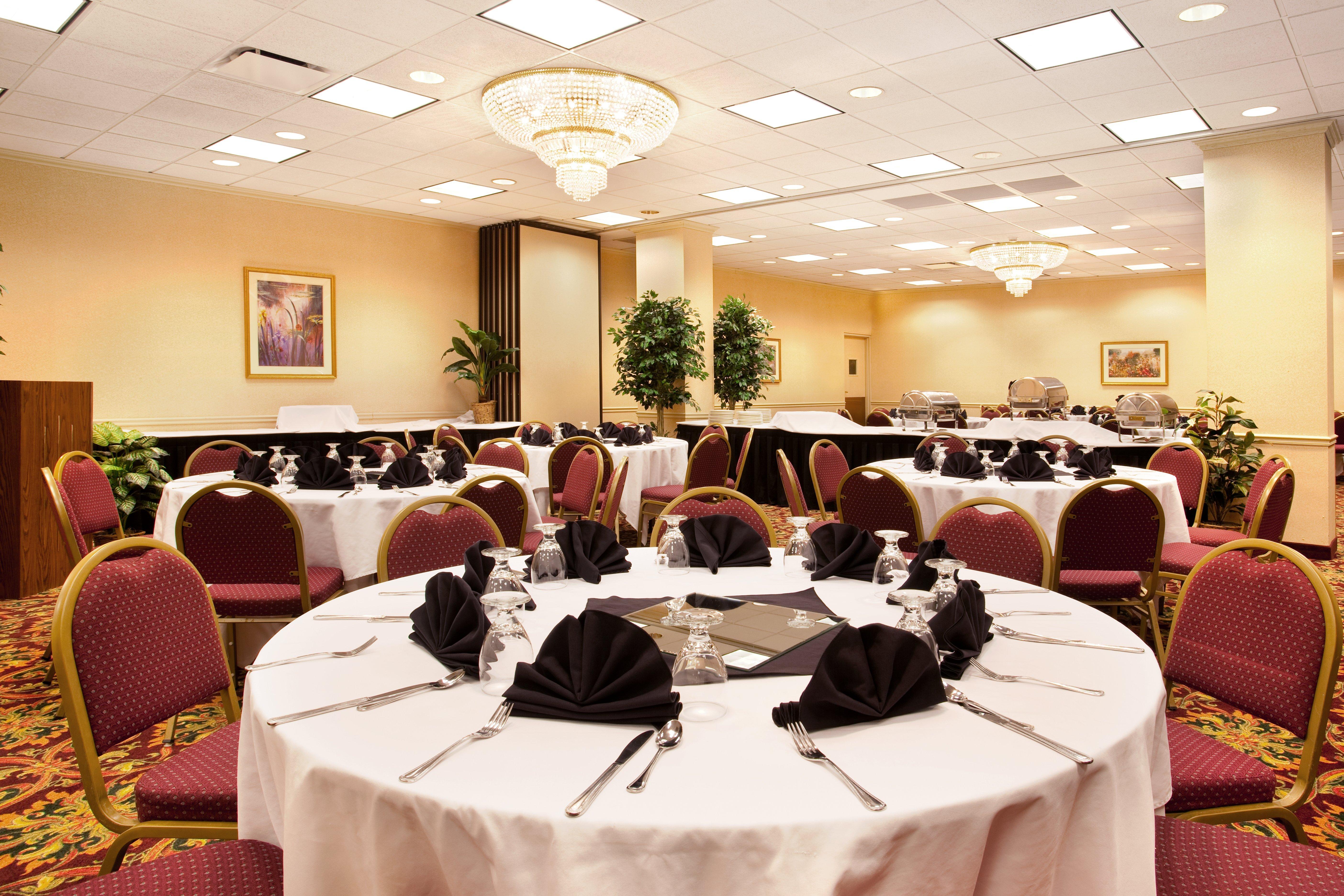 & - Downtown, An Ihg 3* Chicago