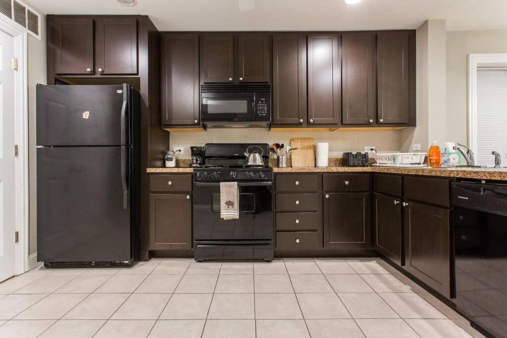 Apartment One In An Haven *