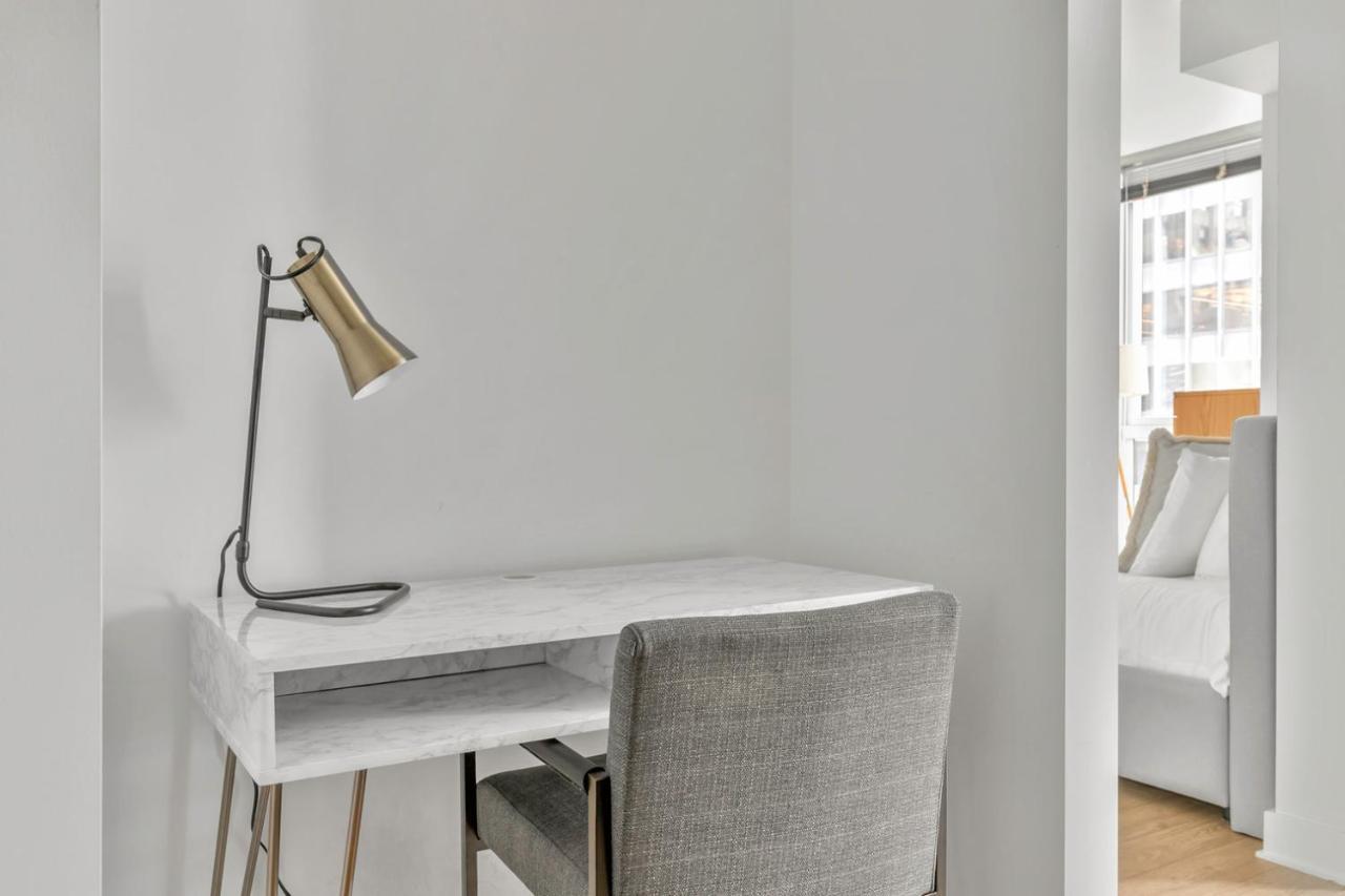 Loop 1br W Gym Pool Wd Nr Millennium Park Chi-230 * Chicago