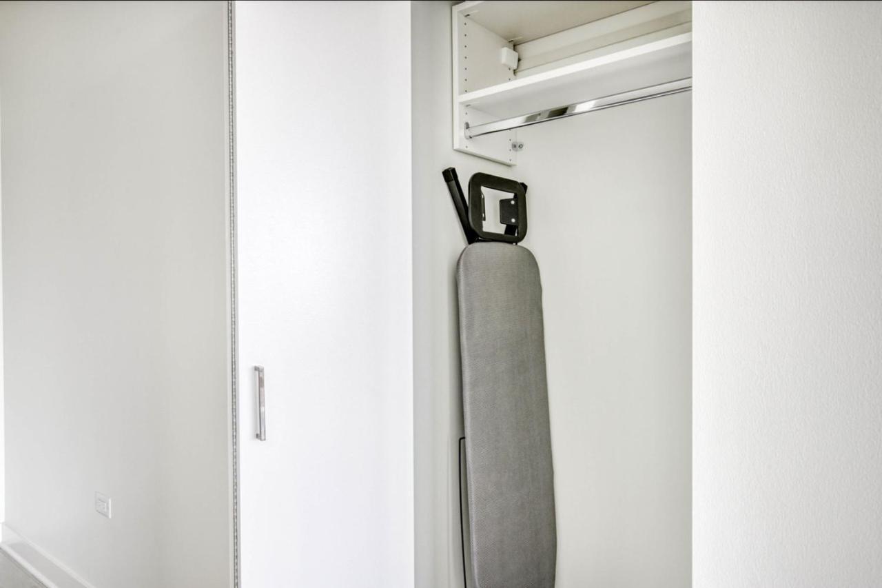 W Loop W Gym Pool Coworking Nr Uic Chi-438 Chicago