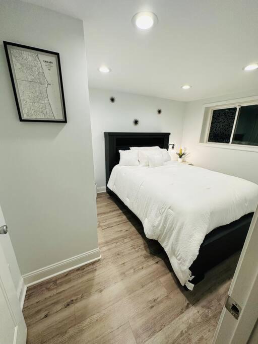 Beautifully Renovated House 10 Mins From Downtown Holiday home Chicago
