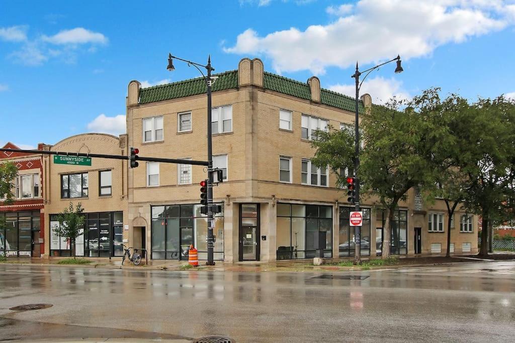 Modern & Furnished 2br With In-unit Laundry - Sunnyside 2e *