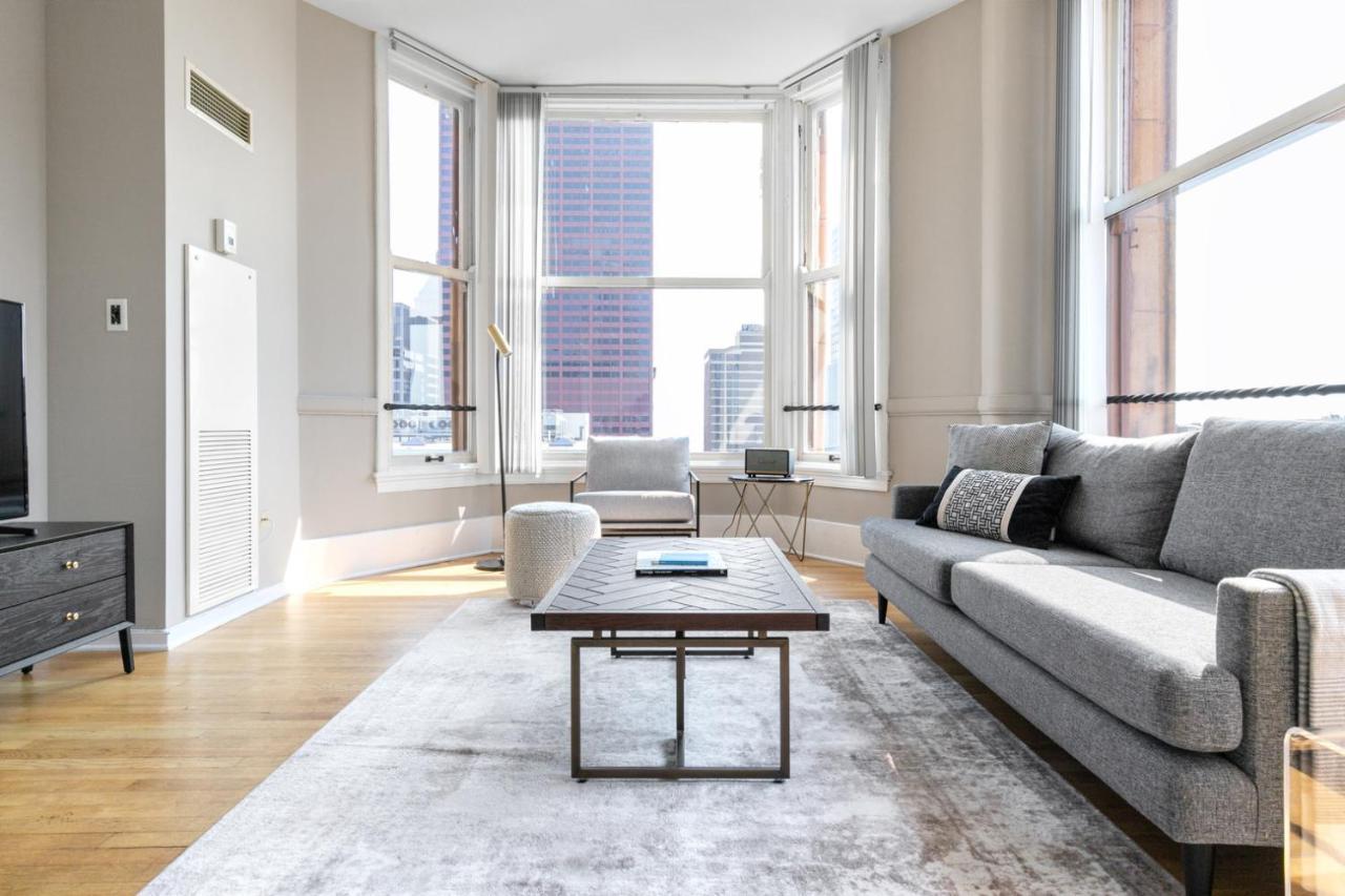 Loop 2br W Gym Doorman Nr L Parks Chi-318 Chicago