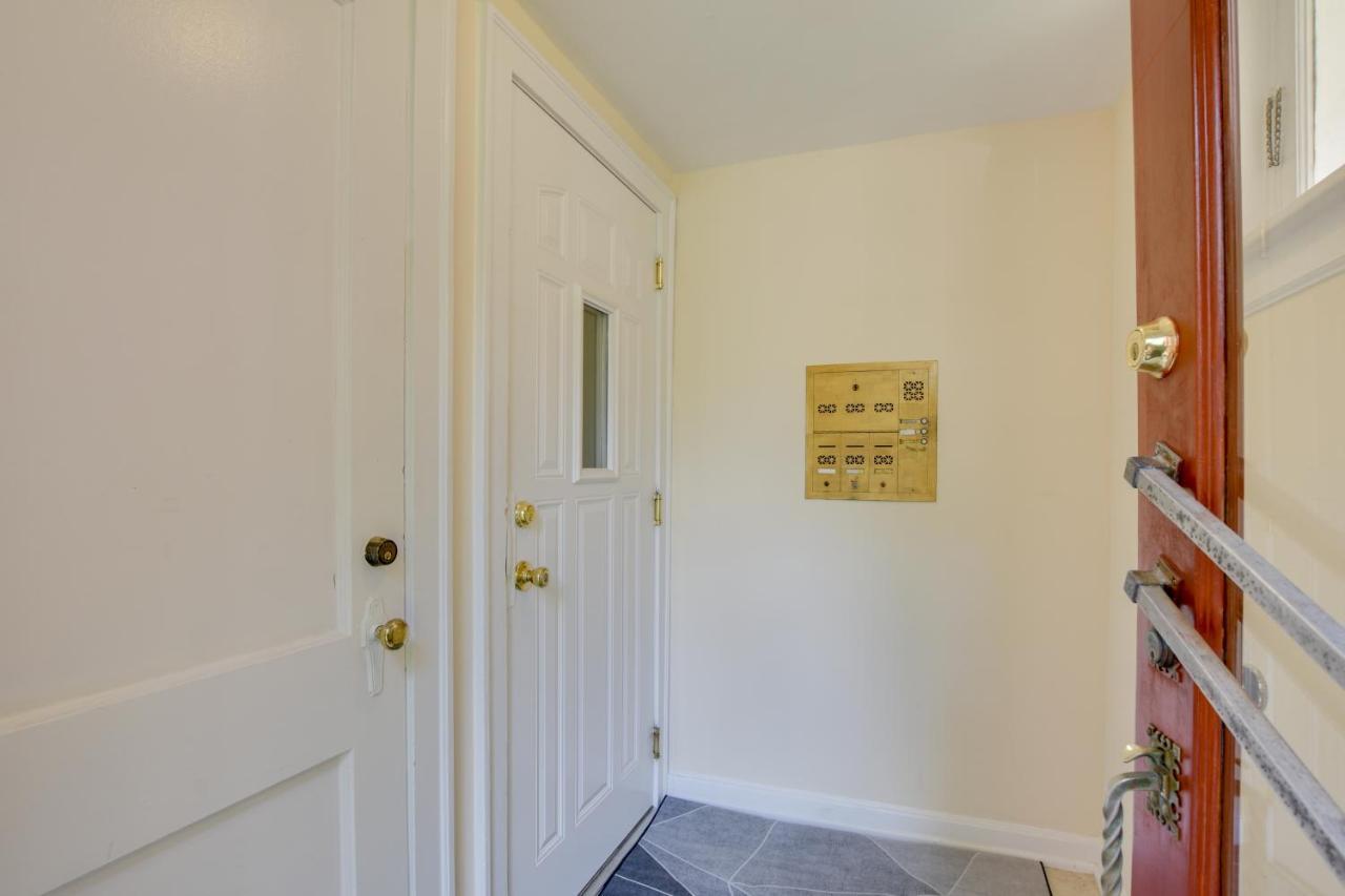 Apartamento Chic Getaway With Fireplace! Chicago