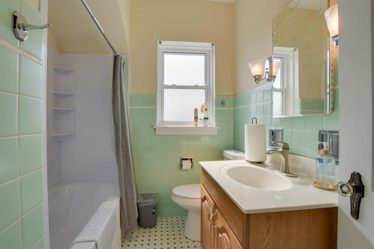 Apartamento Chic Getaway With Fireplace! Chicago