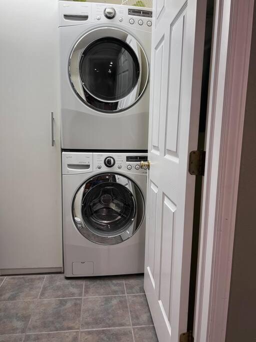 Great Location! Apartment *