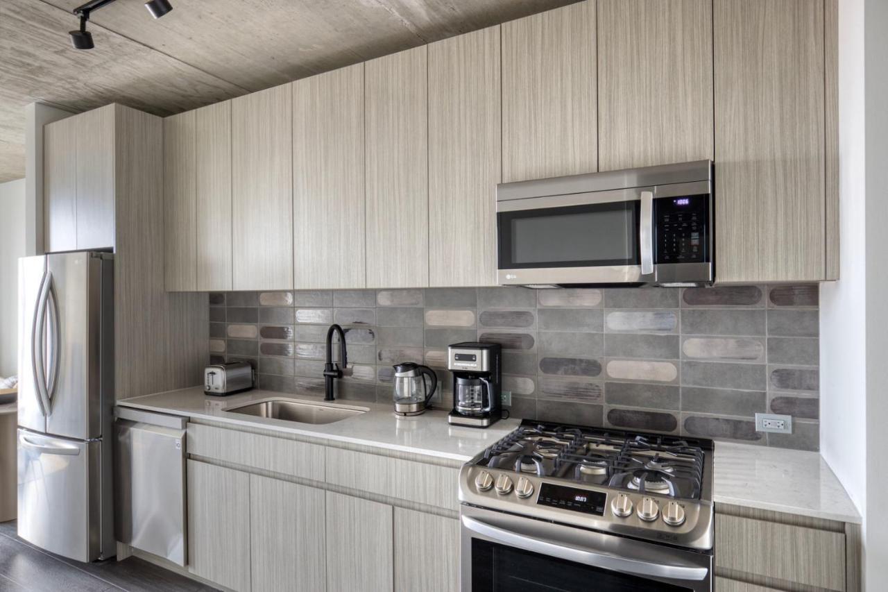 West Loop 1br W Pool Grills Nr Fulton Market Chi-964 * Chicago
