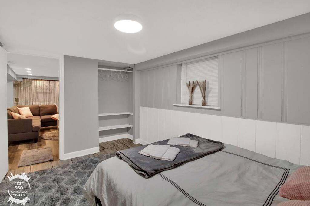 Logan Square Monthly Apartment Chicago