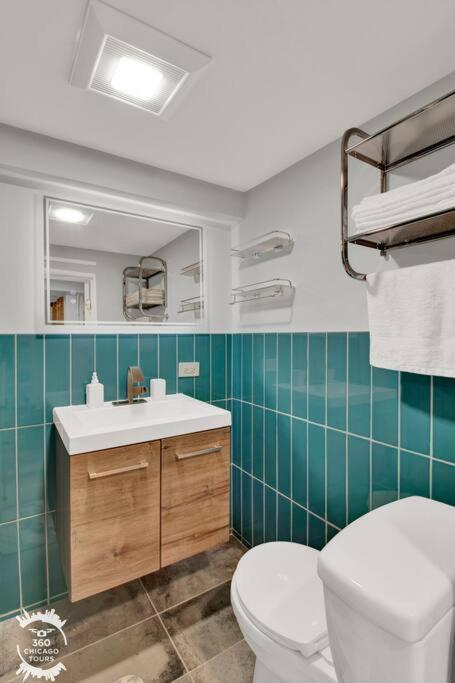 Apartment Logan Square Monthly *