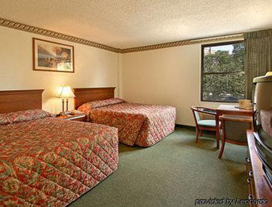 Super 8 By Wyndham Il Chicago