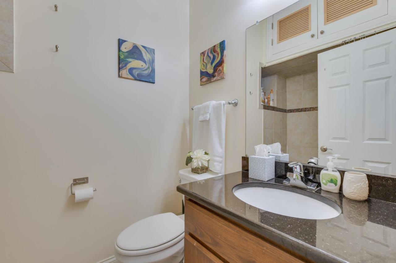 Pet-Friendly Chicago Getaway With Free Parking! Chicago