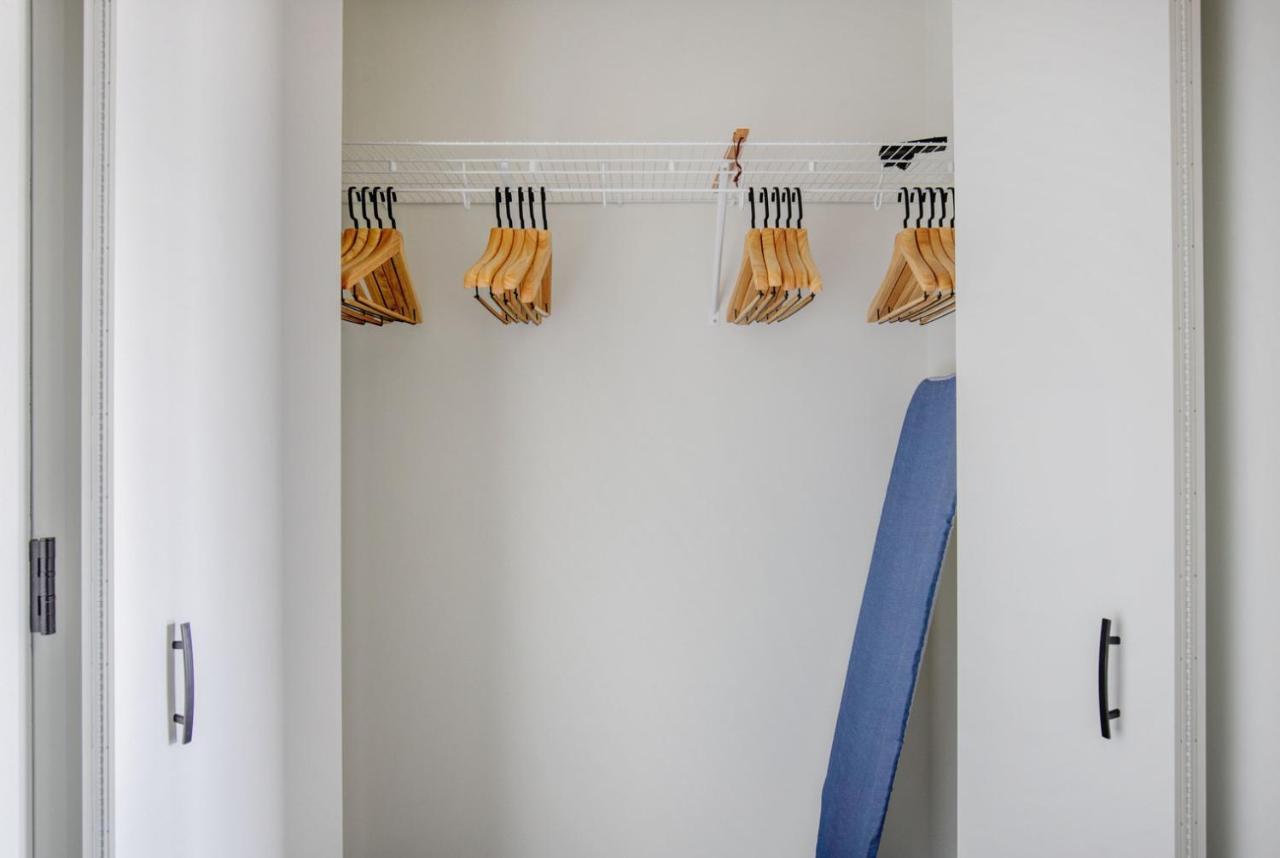 West Loop Jr 1br W Rooftop Dog Run Nr I-90 Chi-967 Chicago