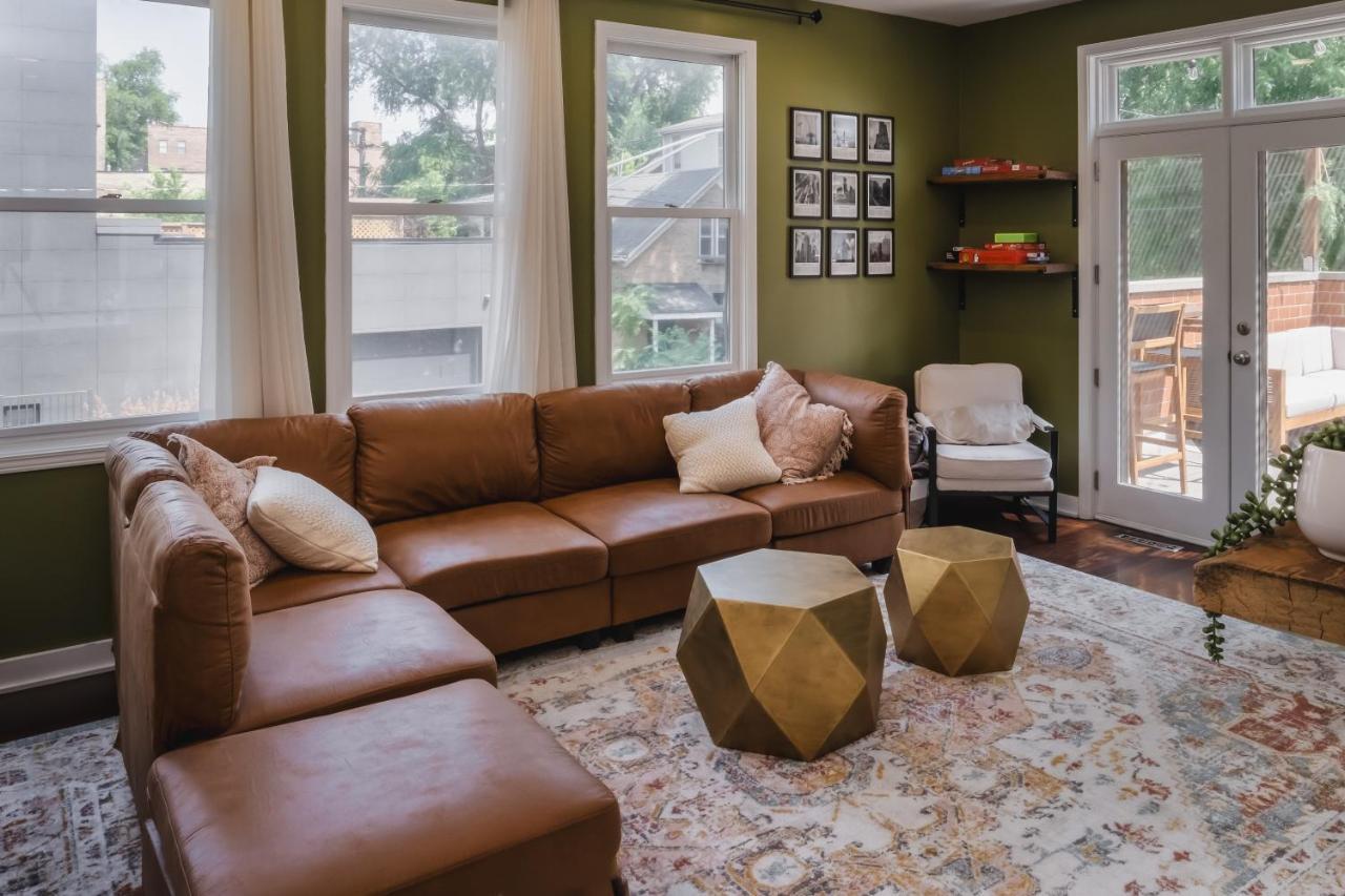 Holiday home Modern Townhome With King & Private Patio