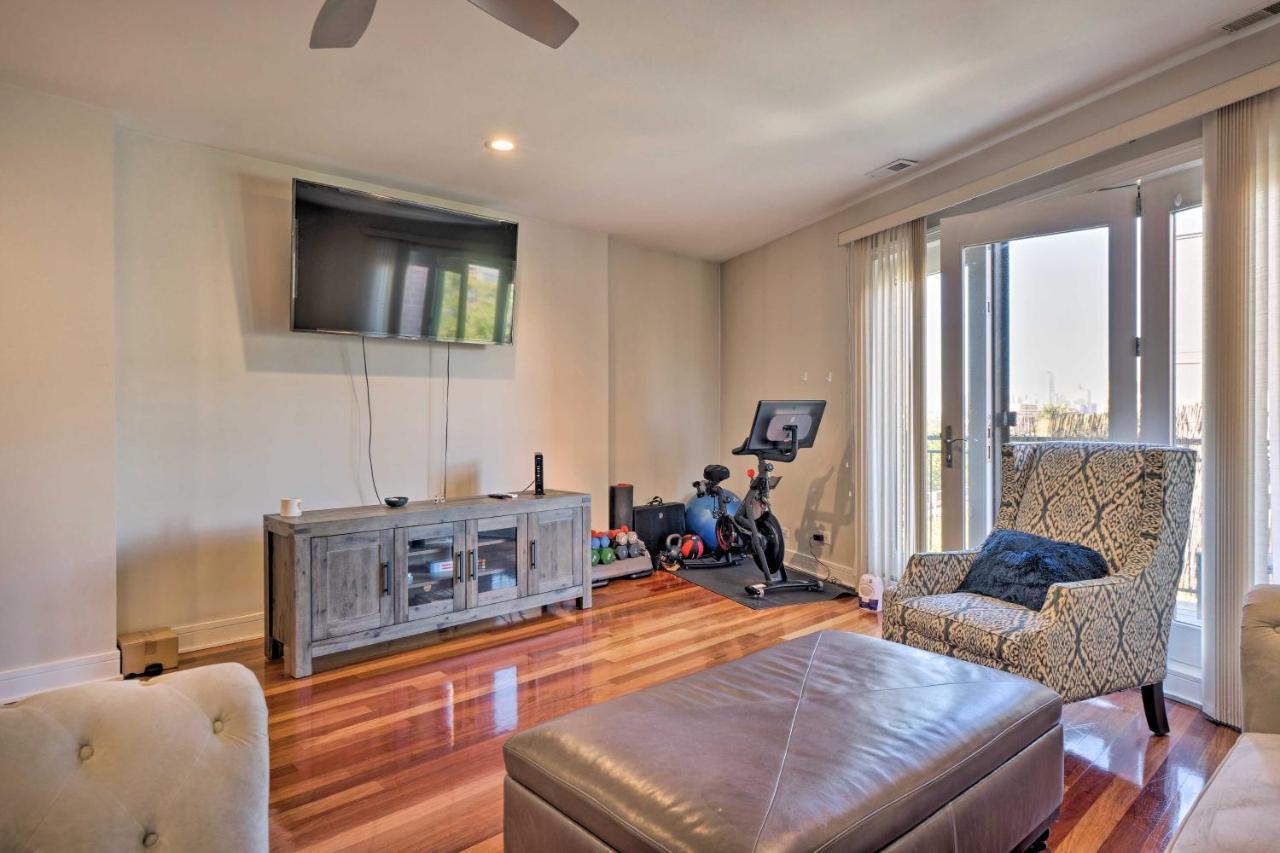 Near Beaches, Parks And Downtown! Chicago