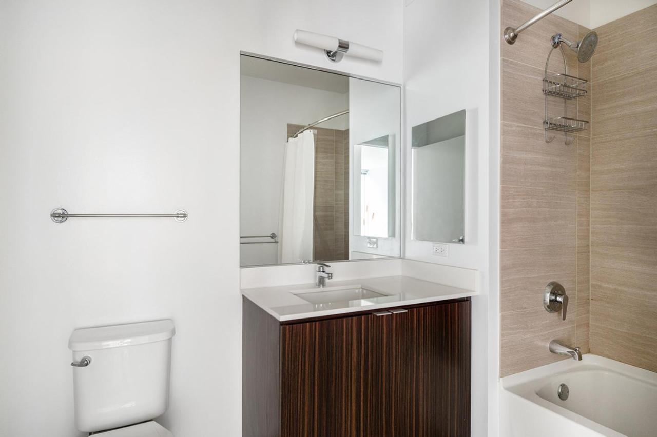 Loop 1br W Roof Gym Lounge Nr Riverwalk Chi-912