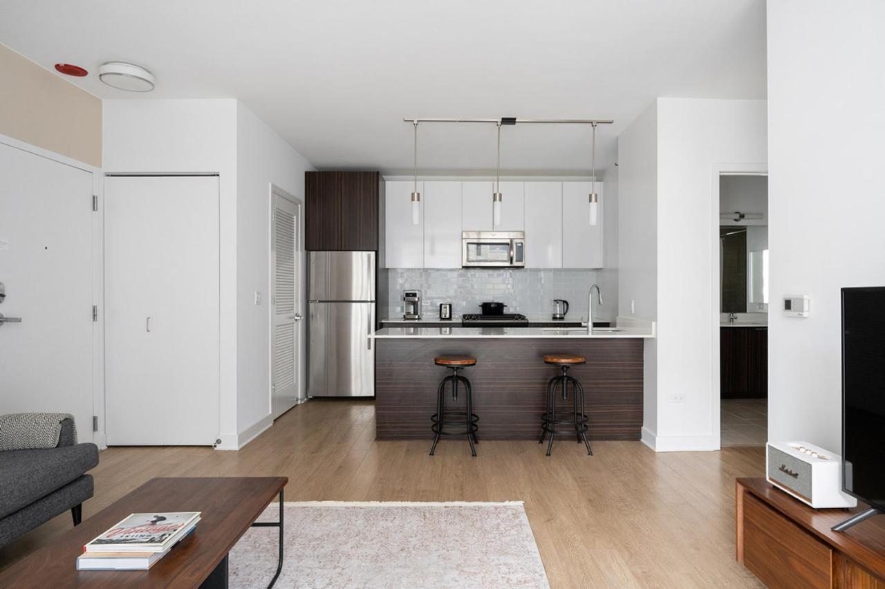 Apartment Loop 1br W Roof Gym Lounge Nr Riverwalk Chi-912 *