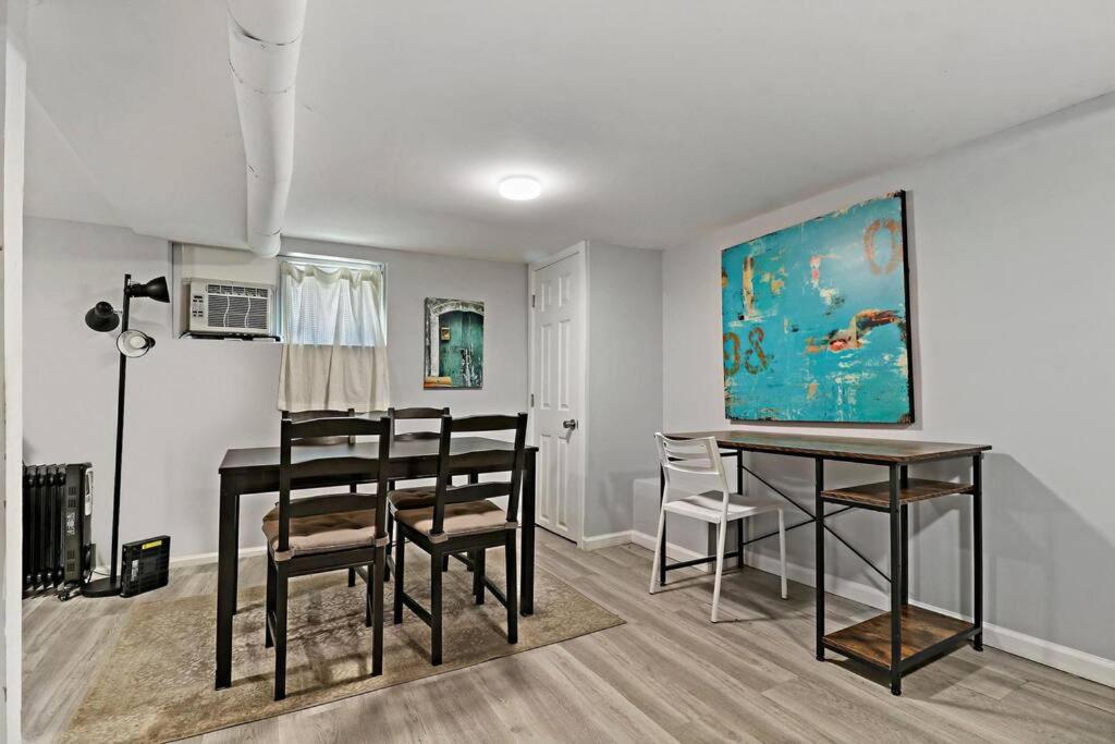 Cozy North Side Oasis *