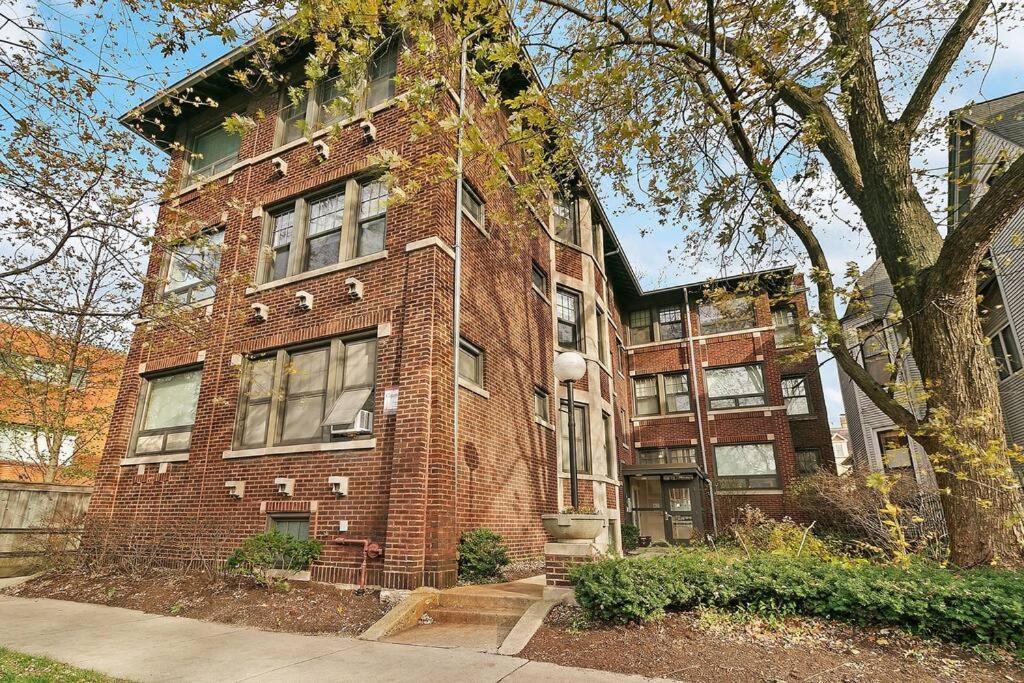Apartment Beautiful 1br Brick In Historic Hyde Park Chicago