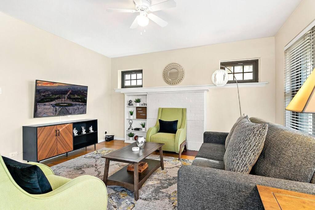 Apartment Beautiful 1br Brick In Historic Hyde Park Chicago