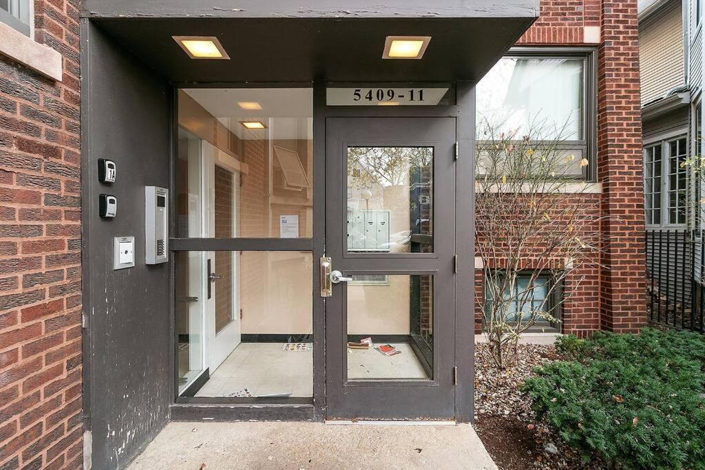 Beautiful 1br Brick In Historic Hyde Park