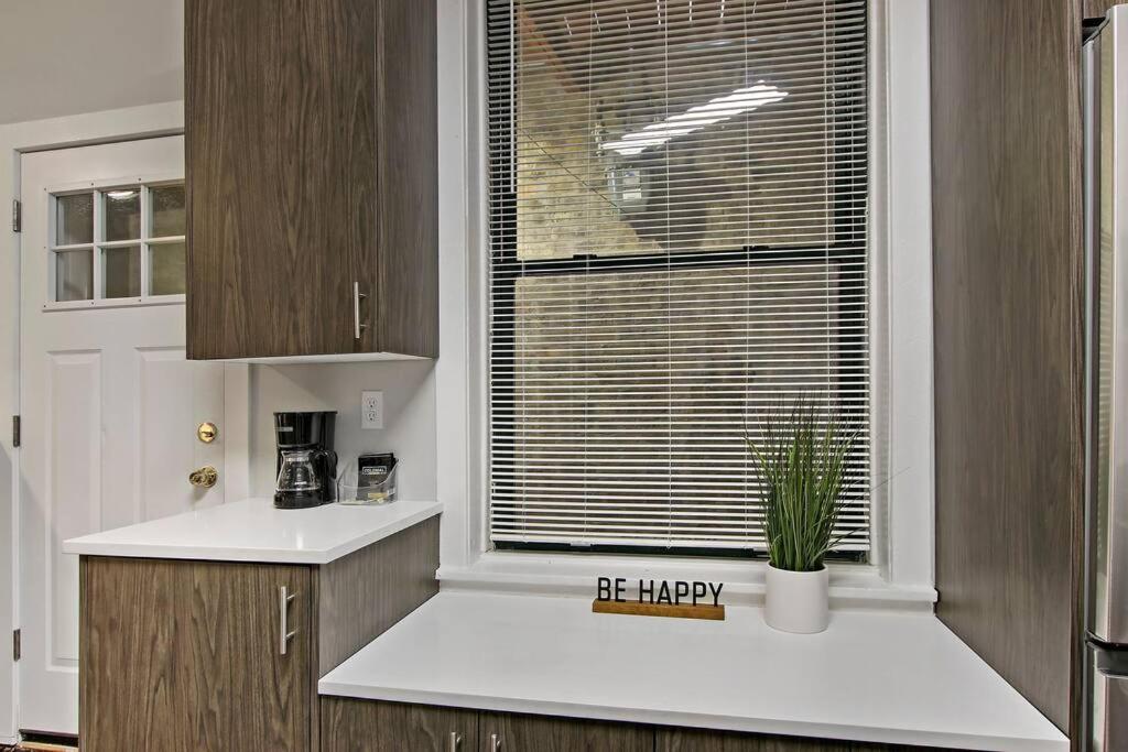 Enchanting 1br With In-unit Laundry - Park M2 Apartment