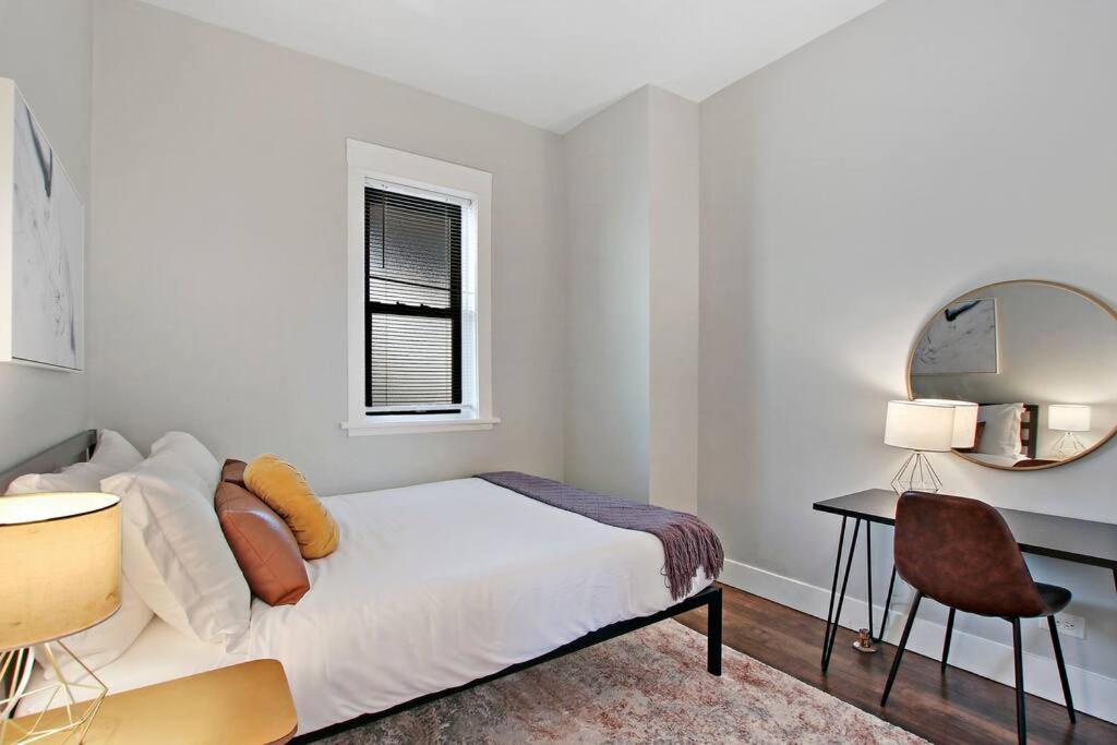 Apartment Enchanting 1br With In-unit Laundry - Park M2