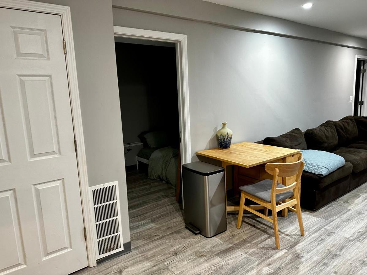 Apartamento Cozy & Spacious In Irving Park